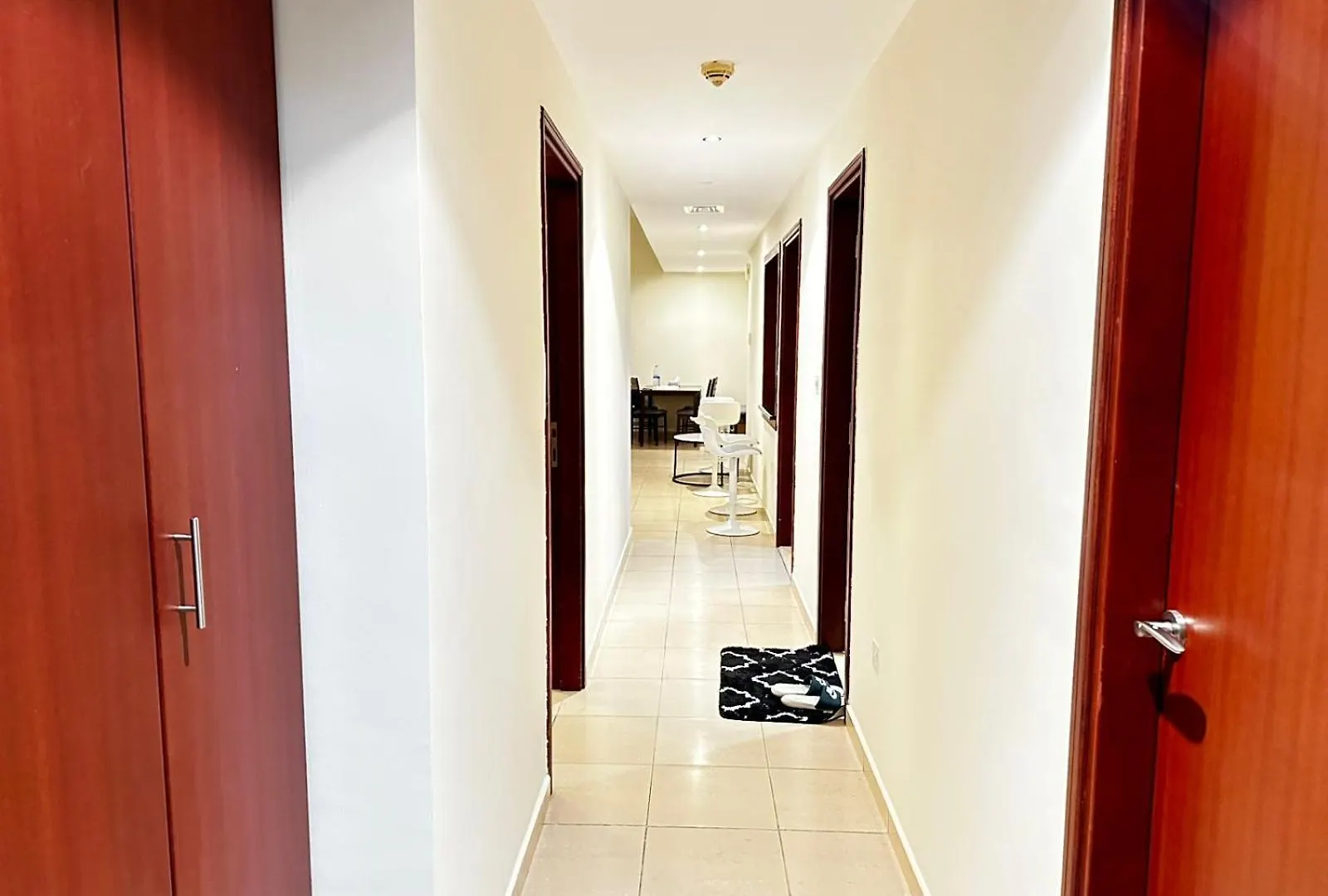 Guest house Spacious Bedroom With Easy Access To The Tram And Beach, Located Near Jbr Walk Dubai